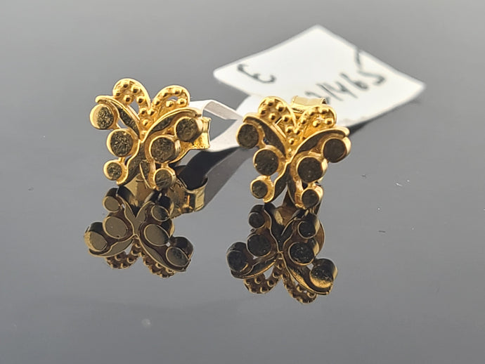 Heart Shaped Yellow Gold Stud Earrings | Ouros Jewels